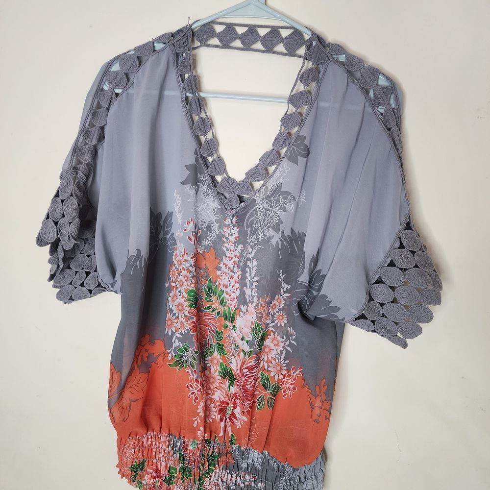 Elegant Floral Women's Blouse in Gray and Orange By Windsor